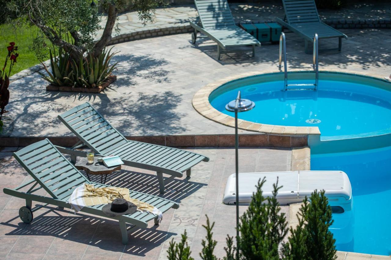 Ta Petrina Apartment Вурвуру Екстериор снимка